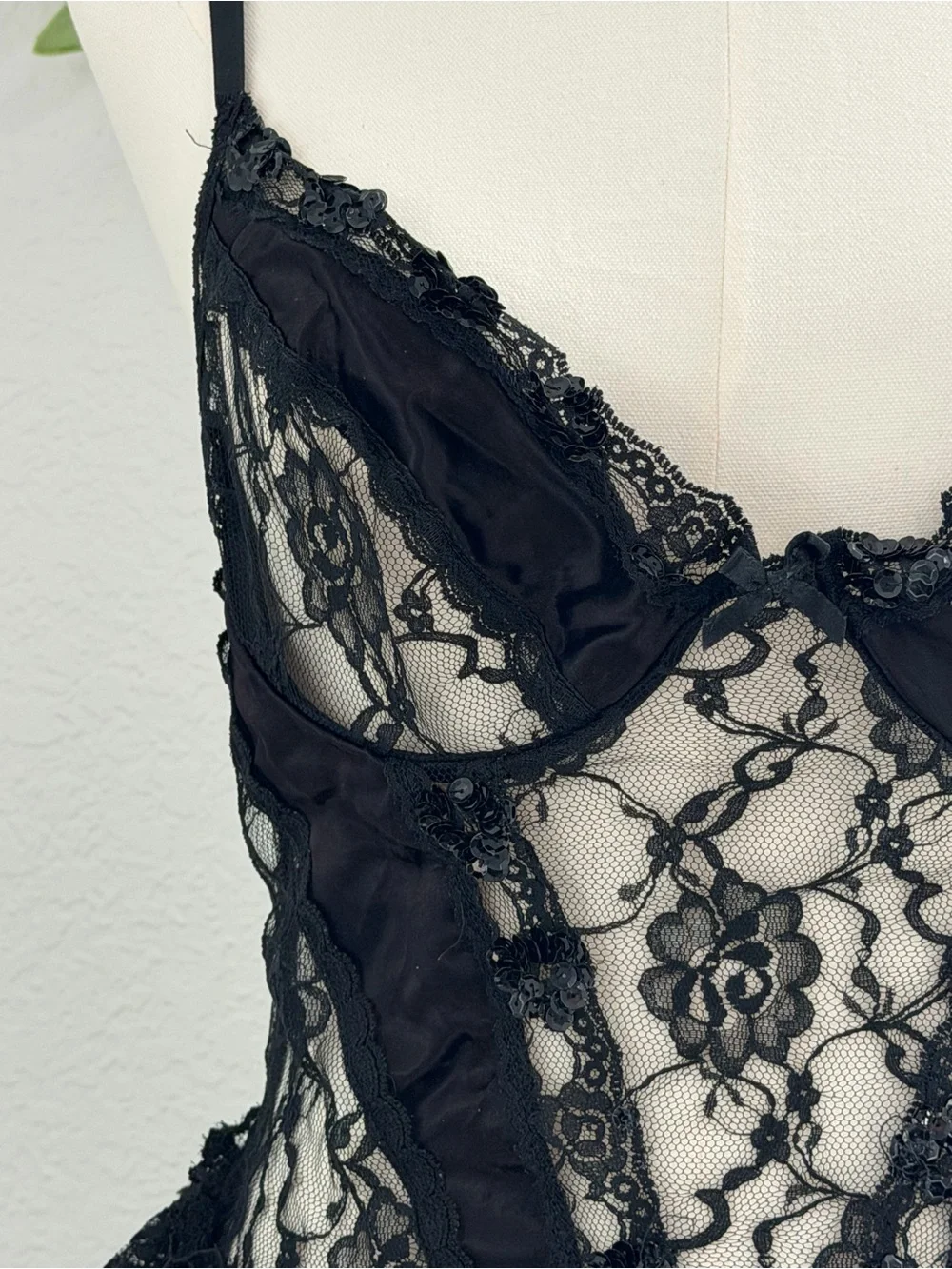 NEW Vintage Faris Black Mesh Lace Lingerie Neglige Nightgown Size L